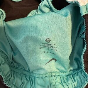 Nike Aqua Performance Sports Bra